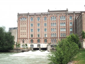 SAMSUNG DIGITAL CAMERA