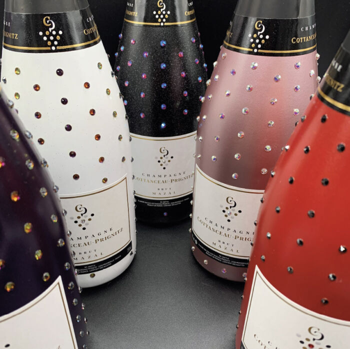 Bouteilles Svarowski.jpg Champagne Cottanceau-Prignitz