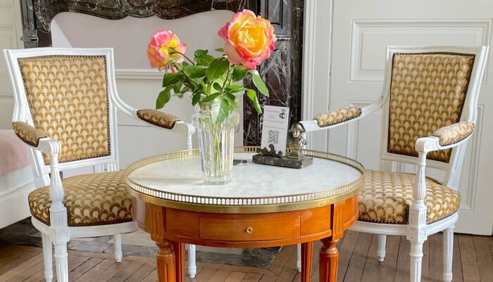 Table.jpeg © Bertrand DUFOUR