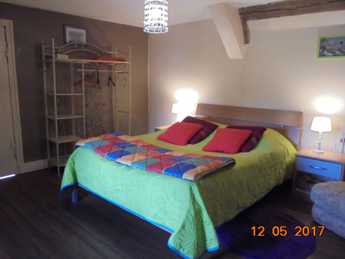 chambre 1.JPG Le Hameau aux escargots