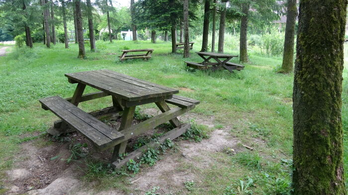 Table de pique-nique.JPG OTOA