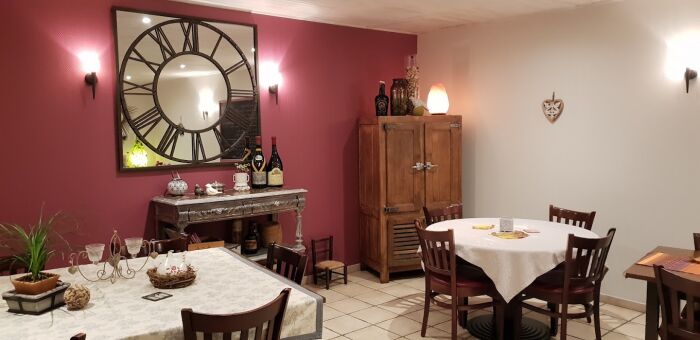 au petit bonheur salle.jpg au petit bonheur de fontaine