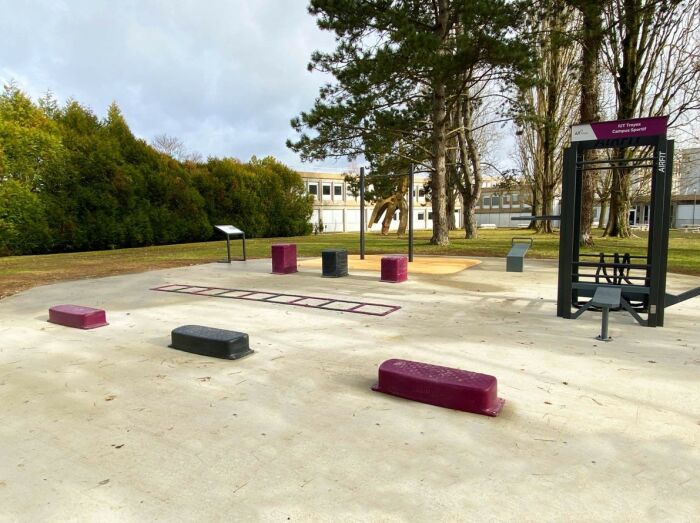 Aire de fitness connectée IUT Troyes - vue 2.JPG ©IUT Troyes