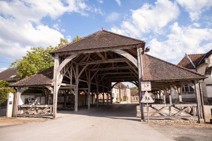 Halle de Lesmont ©Florent Vannier - PnrFO.jpg Florent Vannier - PNR FO
