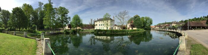 panoramique domaine.jpg Domaine Saint Georges