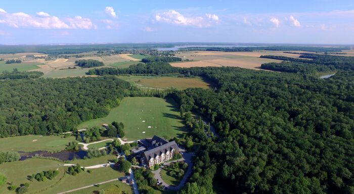 hotel à 3 km du lac de la foret d'orient - 1300.JPG