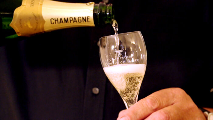 Champagne Emily De Baere.jpg Champagne Emily De Baere