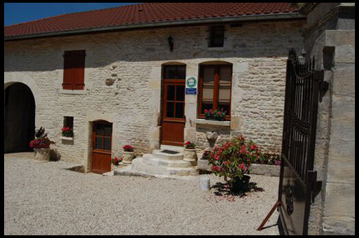 Le Vieux Pressoir.jpg Le Vieux Pressoir