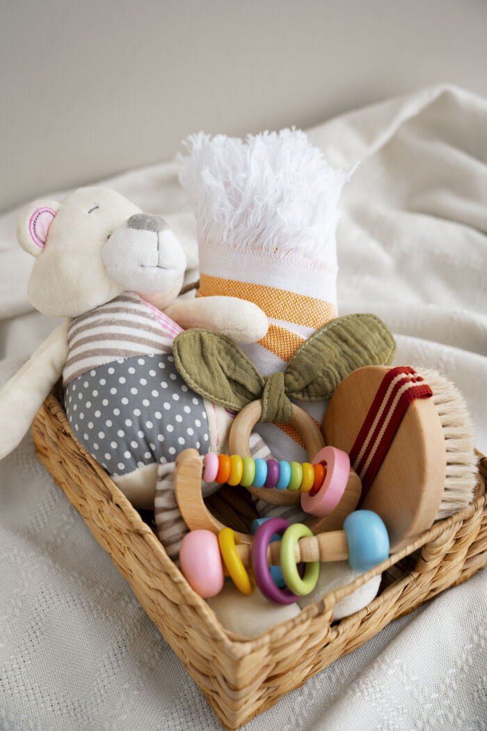 postpartum-basket-still-life.jpg © Freepik