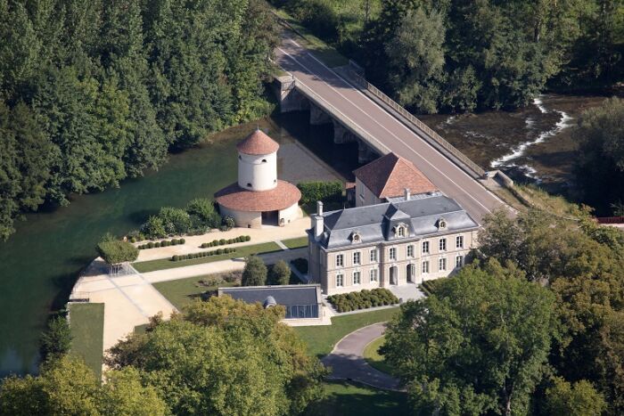 Champagne Devaux - Manoir.jpg Champagne Devaux - Manoir