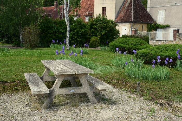 Table de pique-nique.JPG OTOA