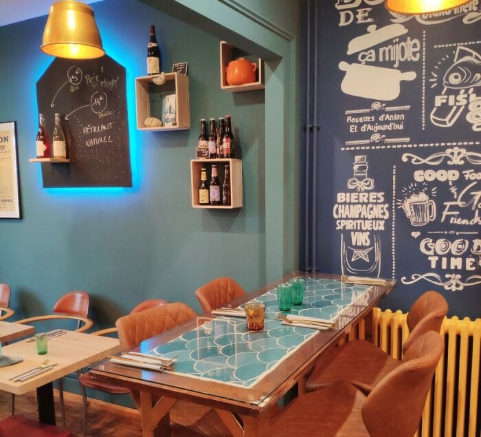 Vue 3 salle.jpg L. Thirion