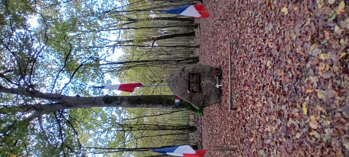 Sentier de la memoire - Nogent en Othe - CP B Collombet (59).jpg Bernal Collombet