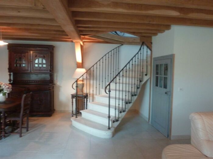 Location-maison-et-villa-aube-HLOCHA0100ms1211-g4.jpg Mme MIGNOT
