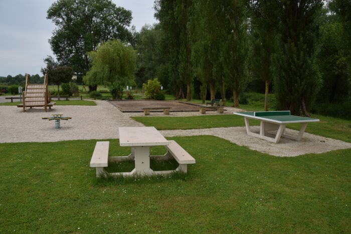 Table de pique-nique.JPG OTOA