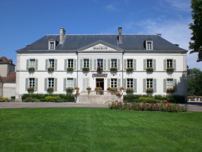 Mairie les Riceys.jpg Mairie les Riceys