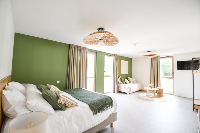 Le clos des cadoles.jpg Le clos des cadoles