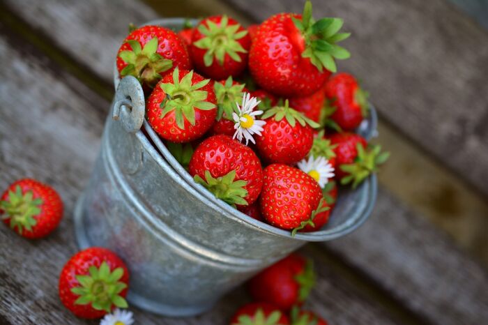 strawberries-3431122_1280.jpg © congerdesign - Pixabay