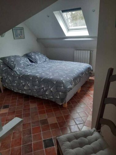 Petite maison dans la verdure.jpg Petite maison dans la verdure
