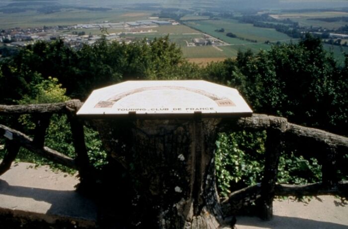 Colline Sainte-Germaine.jpg Colline Sainte-Germaine