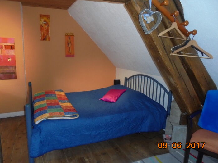 chambre 2.JPG Le Hameau aux escargots