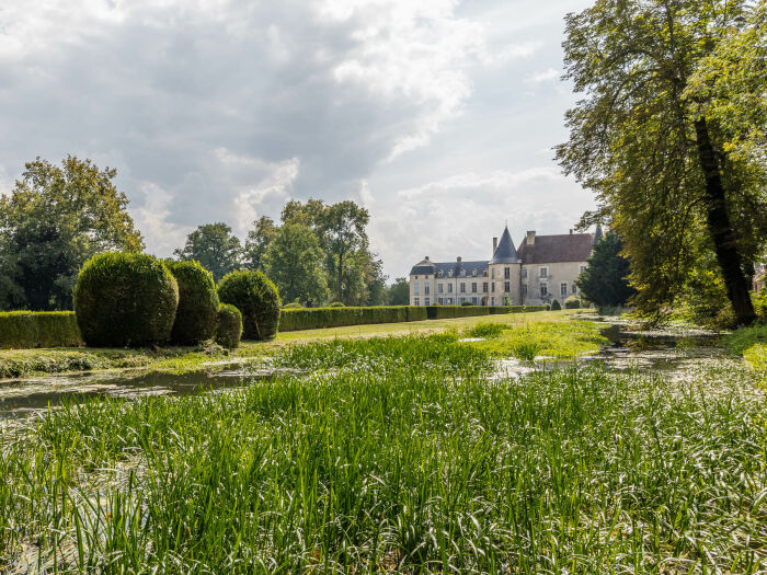 Château de Taisne.jpg Château de Taisne