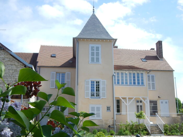 Maison Renoir Essoyes.JPG