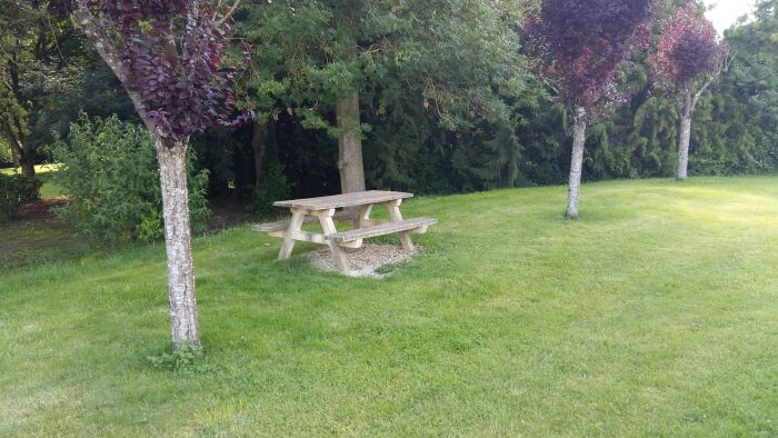 Table de pique-nique.jpg OTOA