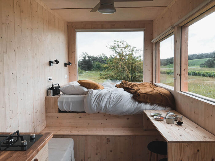 Tiny House au Domaine Alexandre Bonnet.jpg Tiny House au Domaine Alexandre Bonnet