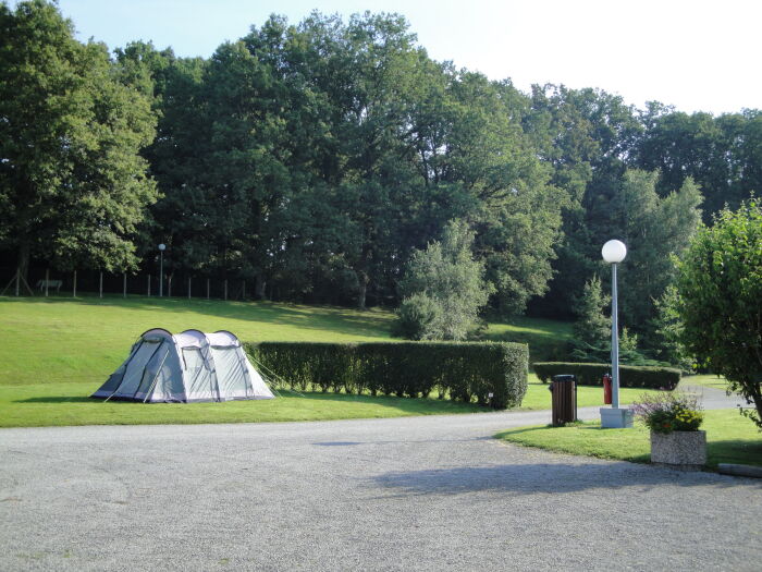 Camping Les Mottes Ervy-le-Châtel (4).JPG Camping Les Mottes