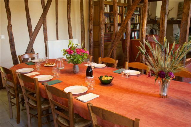 salle à manger bibliothèque.jpg Les Furets