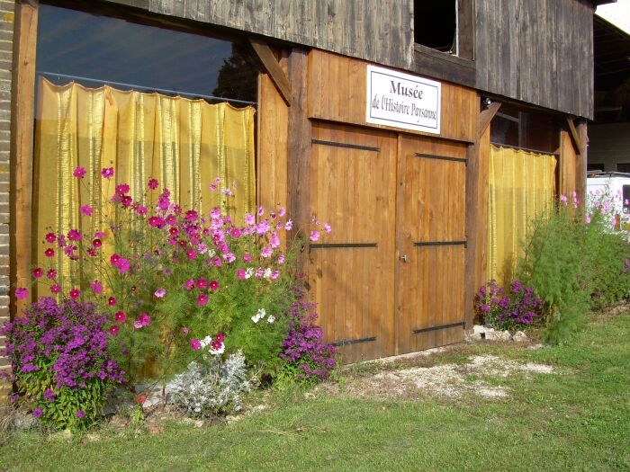 Photo_2.JPG La ferme des charmes