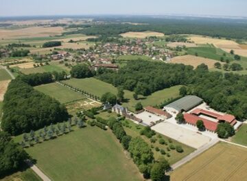 Ferme_Equestre_Lagesse.jpg Ferme équestre de Lagesse