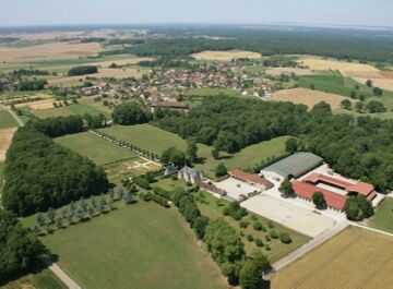 Ferme_Equestre_Lagesse.jpg