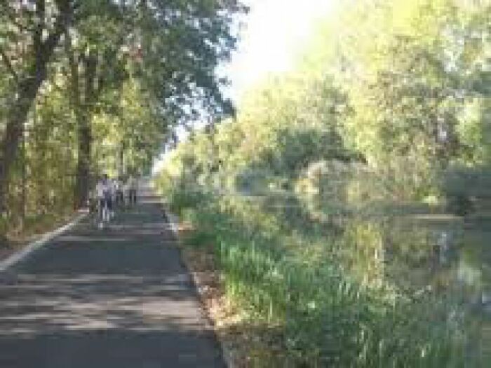 Voie verte du canal de la Haute-Seine