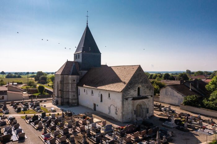 Eglise Saint-Pierre-ès-Liens de Brienne-la-Vieille 4 - © Studio OG.jpg Studio OG
