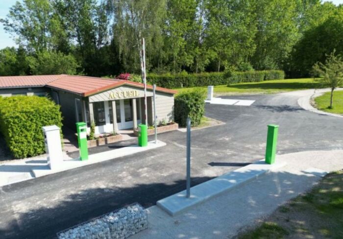 Camping Méry 1.jpg Camping Méry Camping Méry 1.jpg Camping Méry