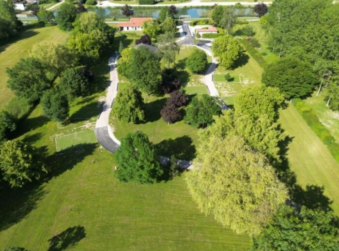 Camping Méry 4.jpg Camping Méry Camping Méry 4.jpg Camping Méry