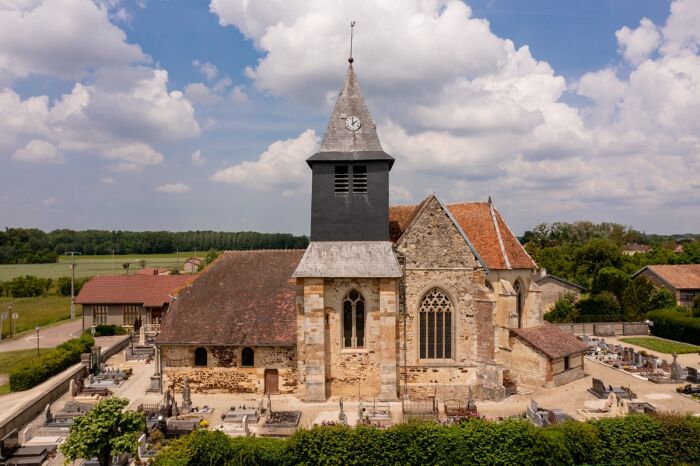 Eglise Saint-Julien-l'Hospitalier de Maizières-lès-Brienne 5 - © Studio OG .jpg Studio OG
