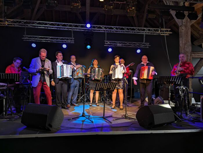 festival accordéon.jpg mairie Riceys