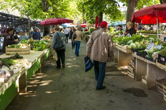 market-1558658_1280.jpg Pixabay