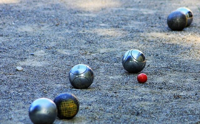 juergen_sieber-boule-3058654_640.jpg Juergen_Sieber - Pixabay