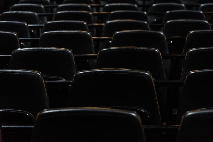 armchair-4392684_1280.jpg Pixabay - CETIAT