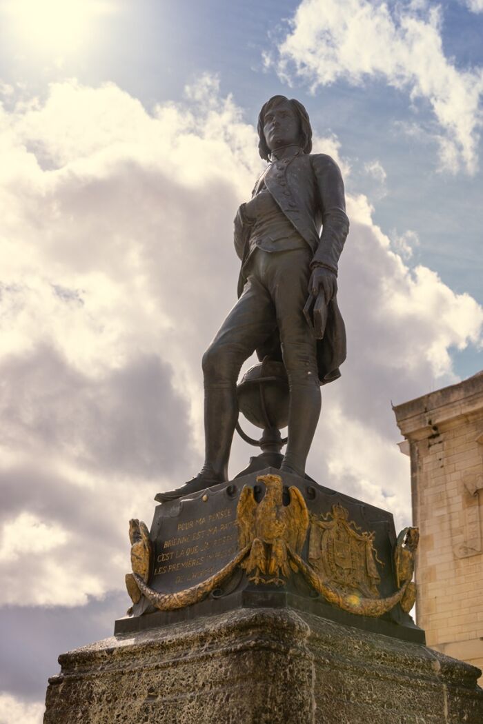 Napoléon 1er à Brienne-le-Château.jpg Studio OG Napoléon 1er à Brienne-le-Château.jpg Studio OG
