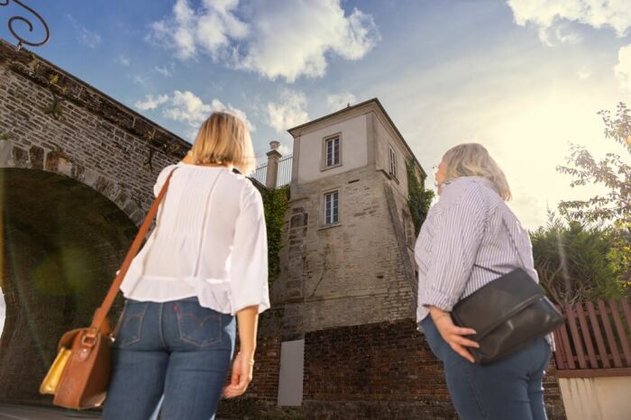 Ville de Brienne-le-Château - La rue du Pont ©Studio OG .jpg Studio OG