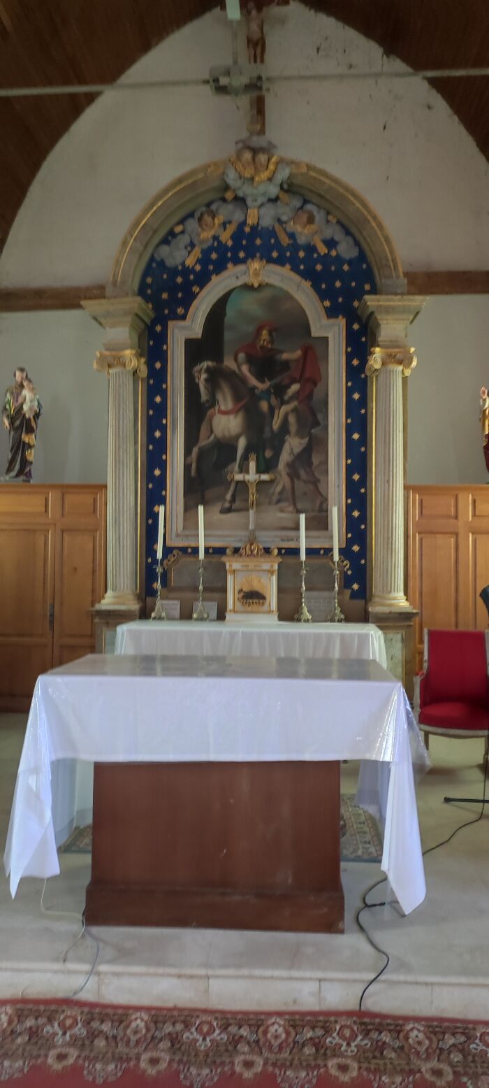 PHOTO EGLISE NEUVILLE SUR VANNE (1) (1).jpg office du tourisme othe-armance