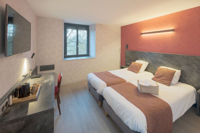 La Chaumière.jpg Pierre-Louis FERRER