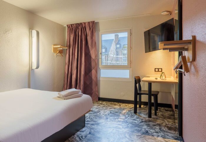 Chambre PMR B&B Troyes Centre