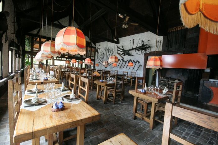 Restaurant.JPG La Mangeoire