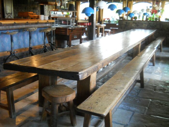 Table Bar.JPG La Mangeoire